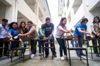 Gary Valenciano excites children for new school year